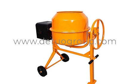 Mini Concrete Mixer With Gasoline Engine